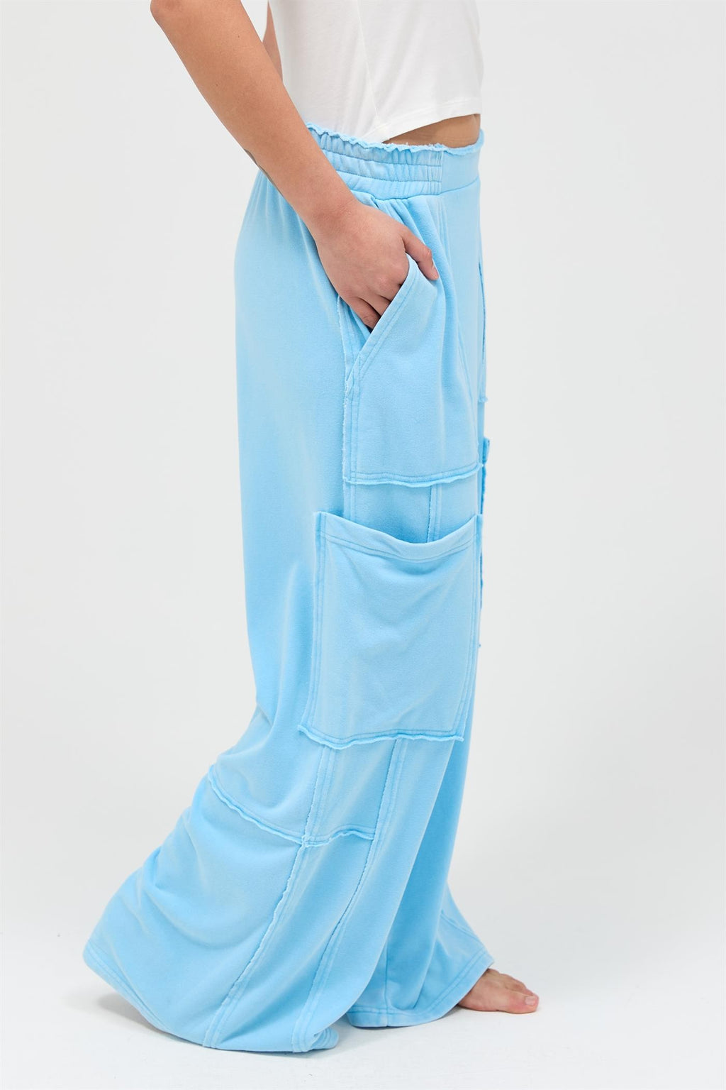 Mineral Wash Wide Leg Cargo Pants