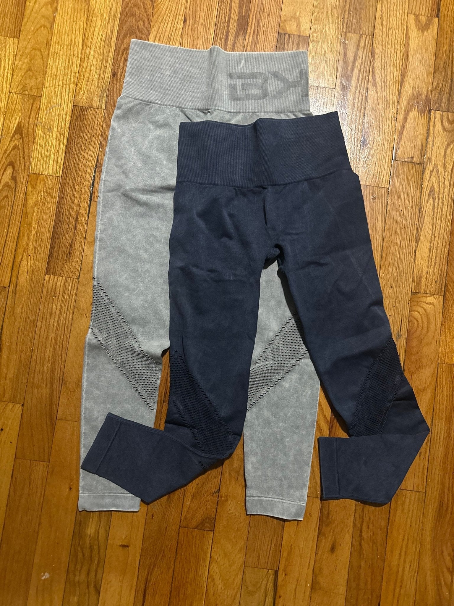 Seamless Mineral Wash Perforated Sides Highwaist Leggings - LEGDAY EVERYDAY