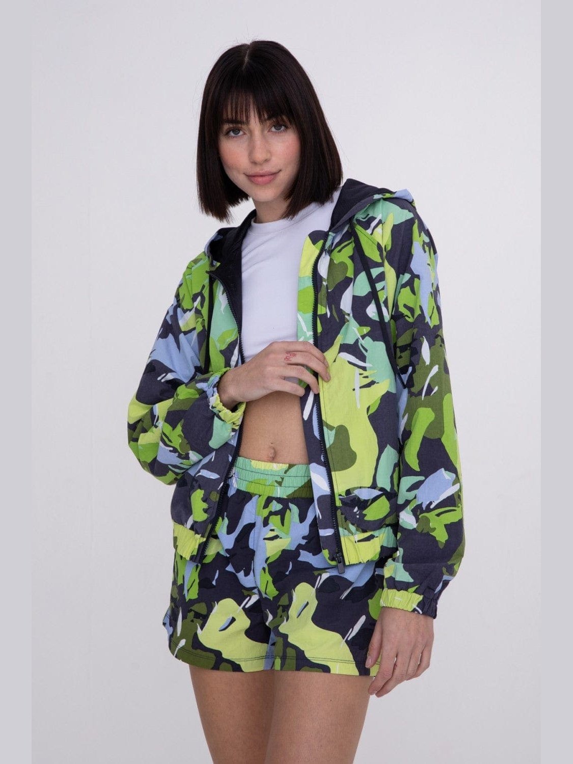Bold Tropical Print Active Jacket - LEGDAY EVERYDAY