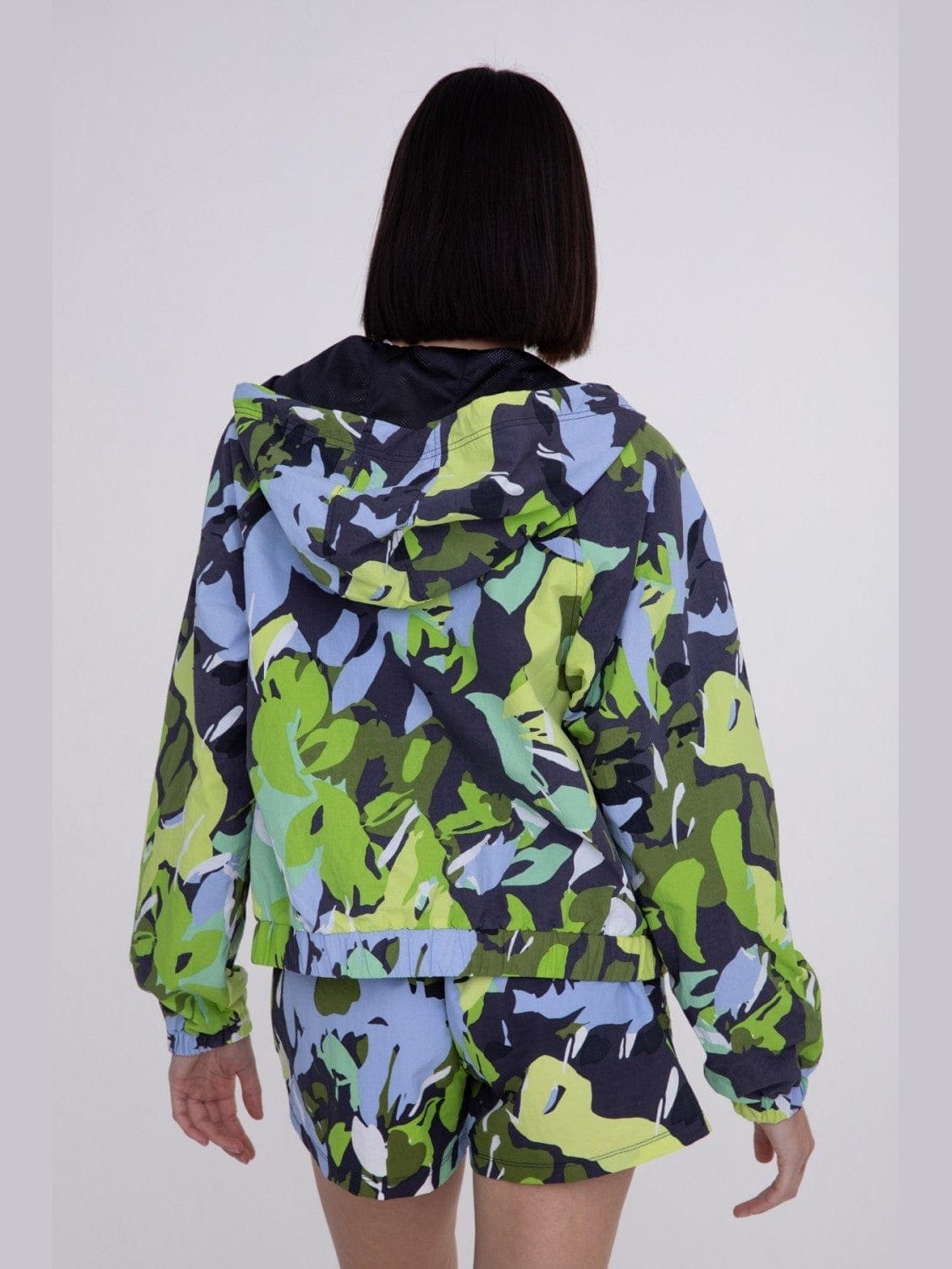 Bold Tropical Print Active Jacket - LEGDAY EVERYDAY