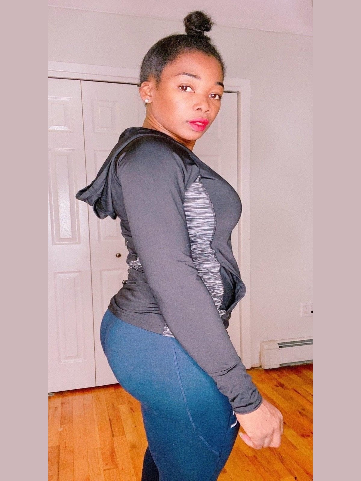 Lightweight Hoodie - LEGDAY EVERYDAY